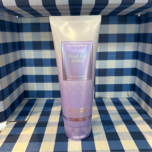 Bath & Body Works Bath & Body Fresh Cut Lilacs Bath Body Works